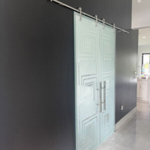 Barn-Door-Double-Doors-Starphire-Frosted-with-etching-design-Chrome-Hardware