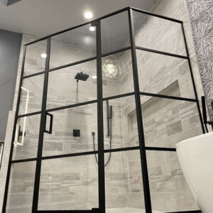 Shower-Enclosure-with-black-matte-grids-2