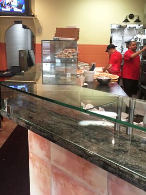 Sneeze Guard - Pizzeria-min